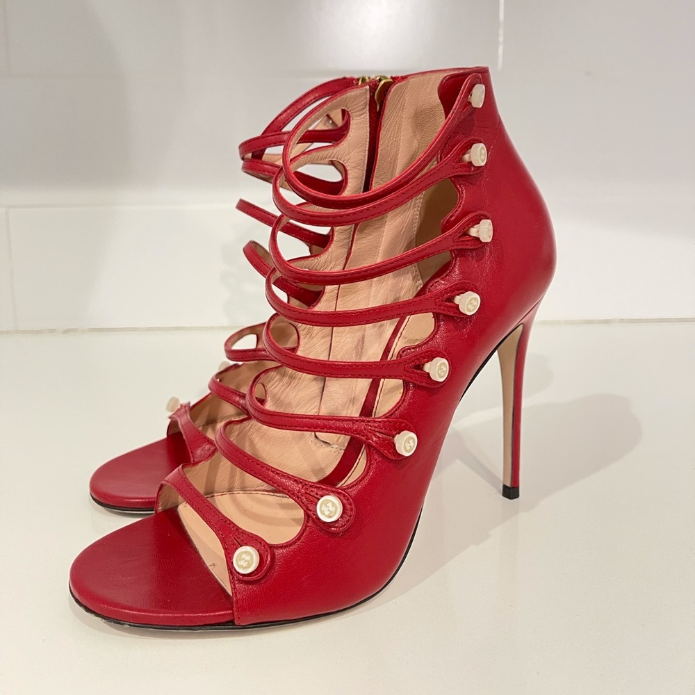 Gucci heels